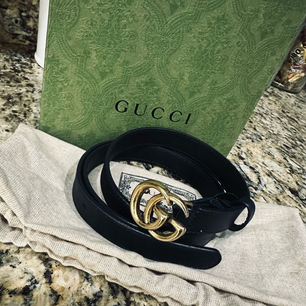 Authentic Gucci Black Leather Belt with Gold Buckle Size 90